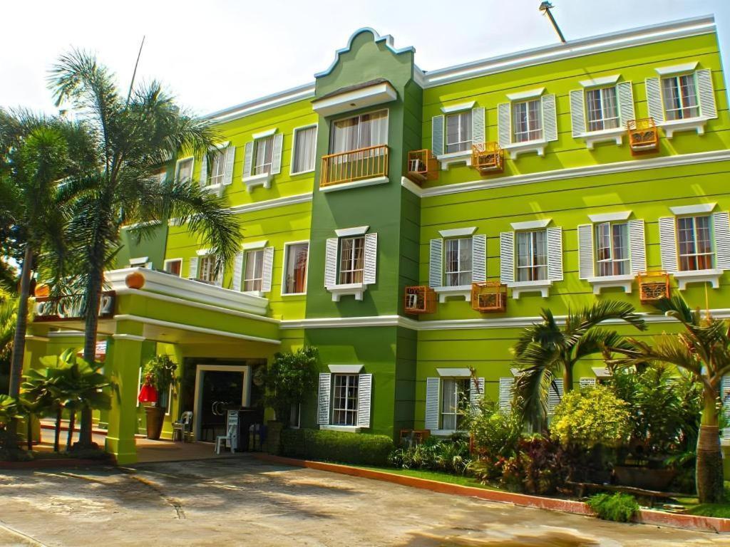 Hotel Camila 2 Dipolog Exteriör bild